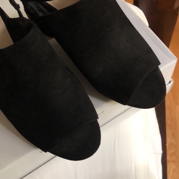 Dragonfly heel Nine West sandals - Picture 4 of 6